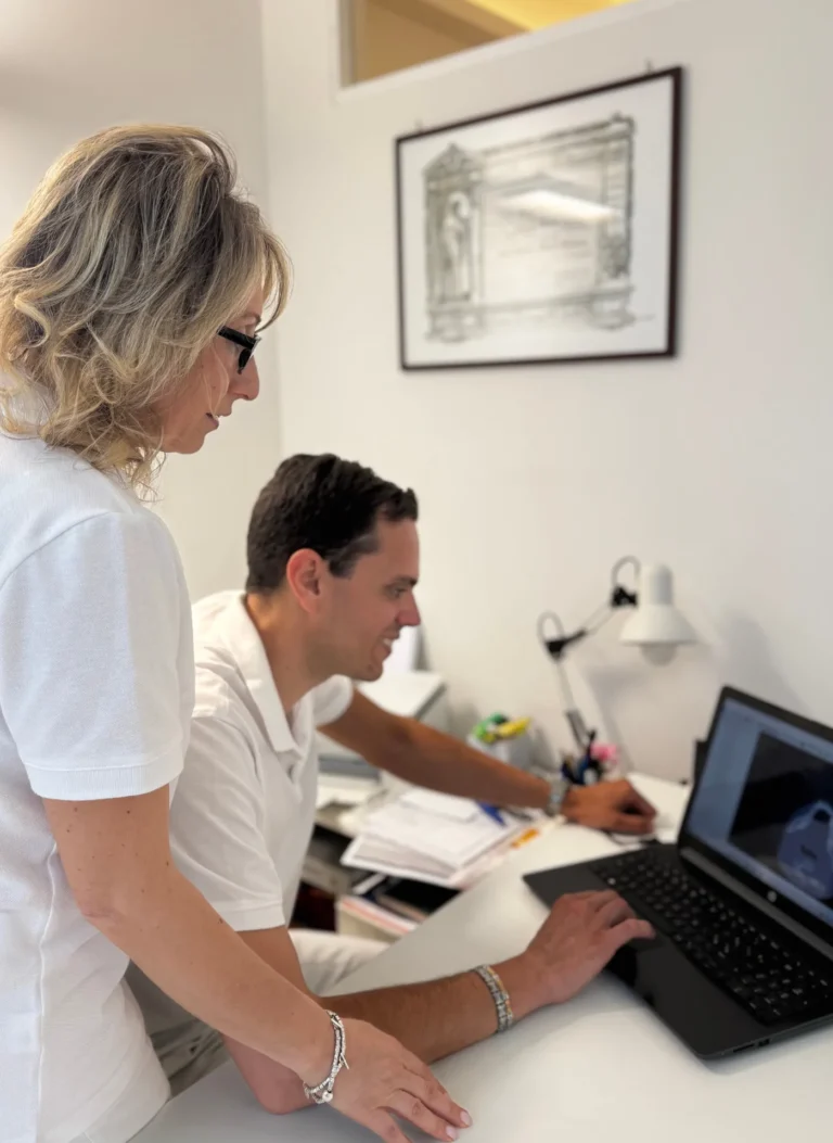 Blog 2 che cos'è un impianto dentale